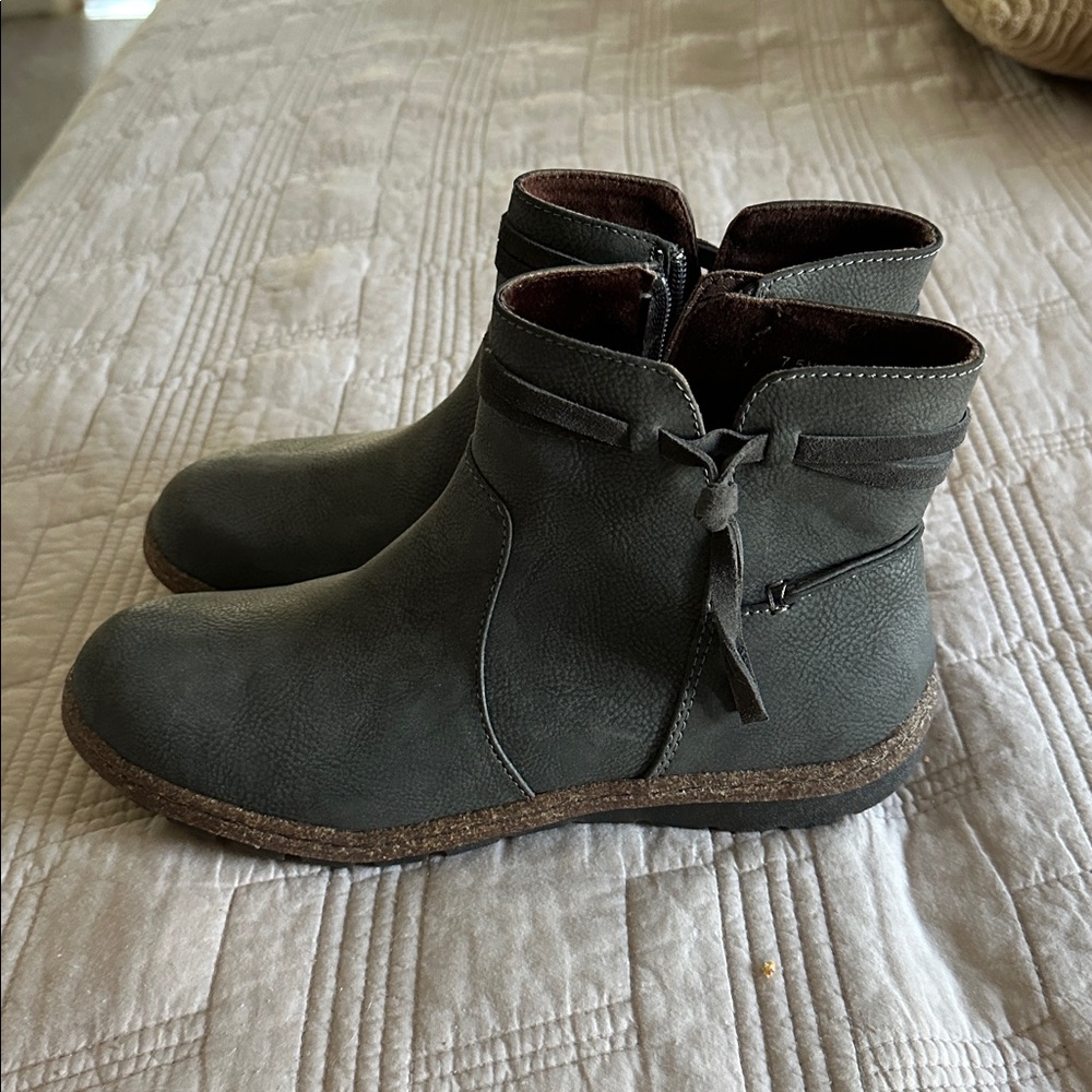 B.O.C Dark Gray Ankle Boots 
New without tags
NEVER worn